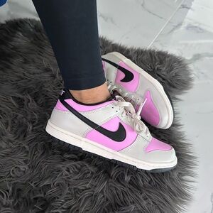 Nike Women's Shoes in Pink and Gray